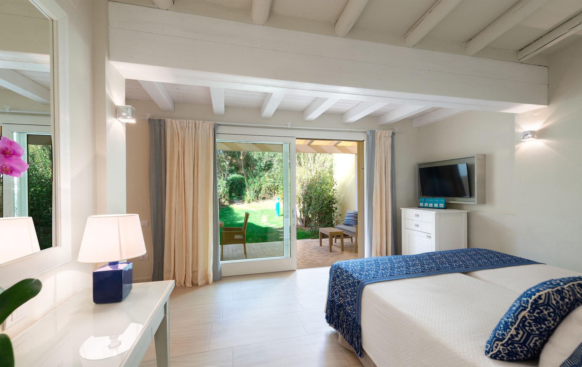 Forte Village Resort - Bouganville Santa Margherita di Pula Bagian luar foto