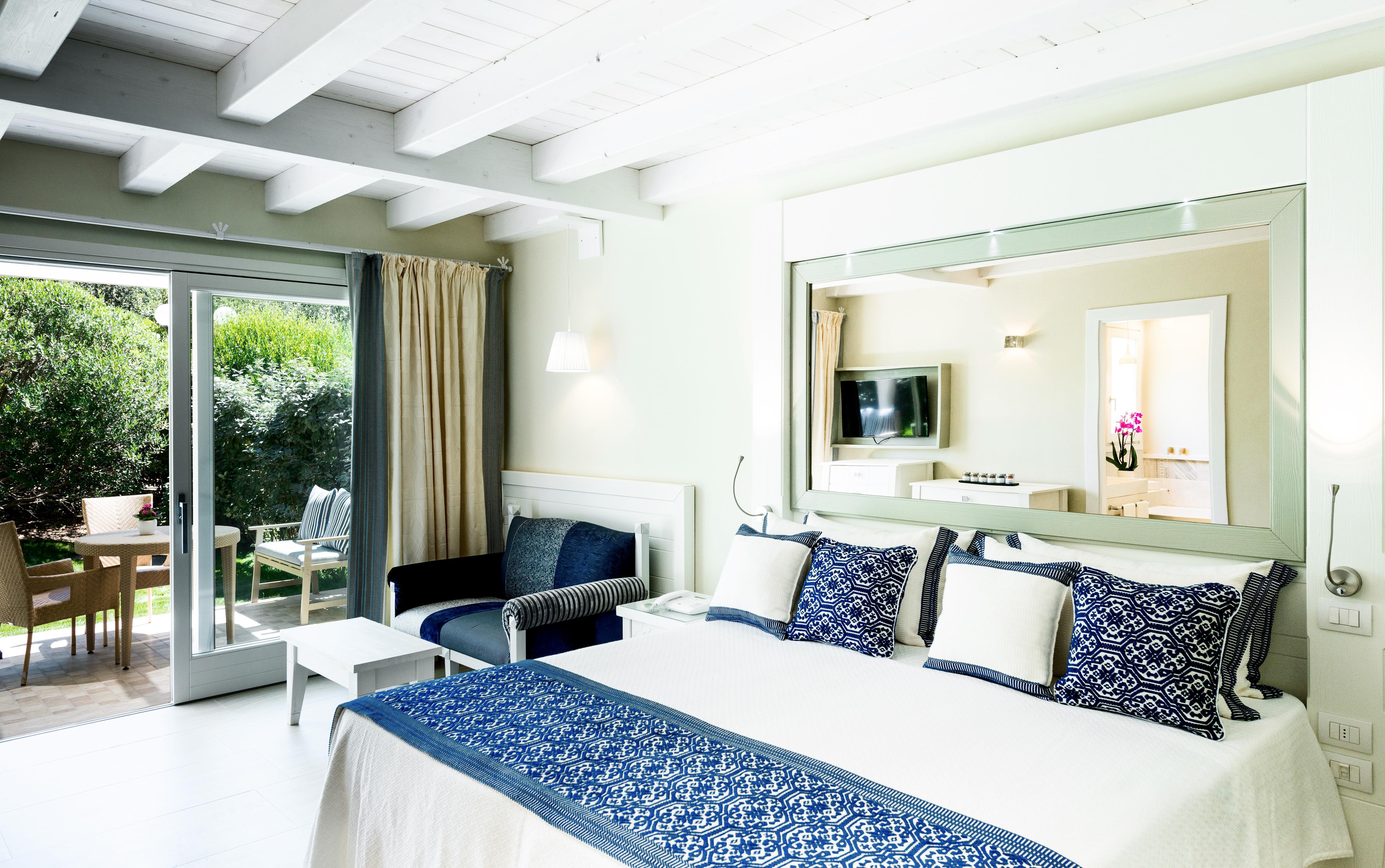 Forte Village Resort - Bouganville Santa Margherita di Pula Bagian luar foto