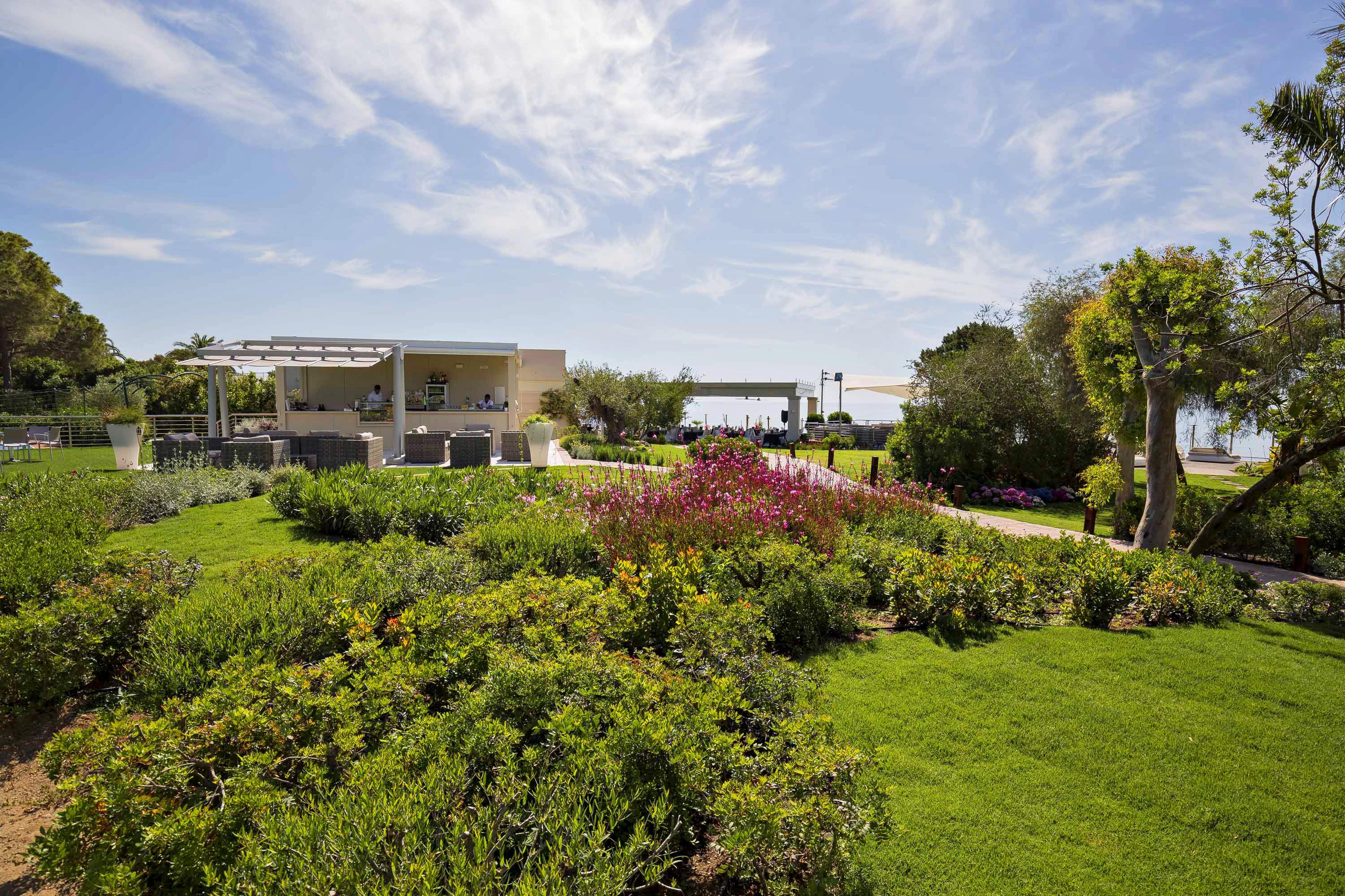 Forte Village Resort - Bouganville Santa Margherita di Pula Bagian luar foto