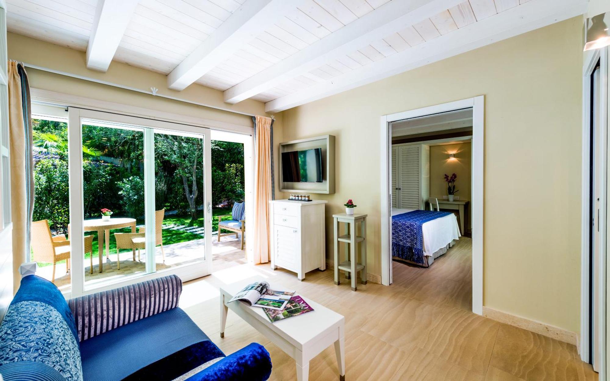 Forte Village Resort - Bouganville Santa Margherita di Pula Bagian luar foto
